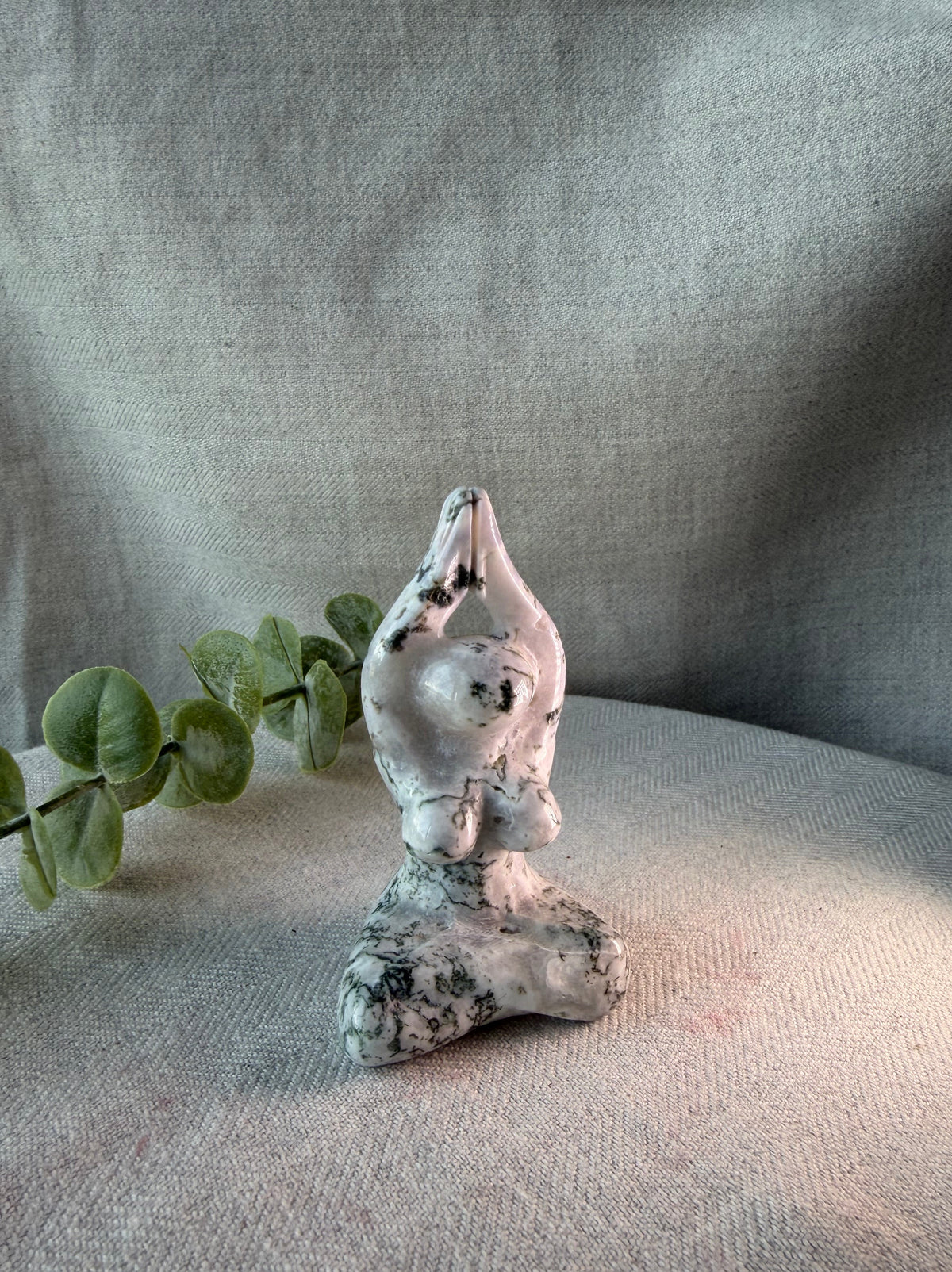 Tree Agate Goddess Meditation Stone Figurine
