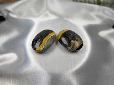 Palm/Tumbled Stones