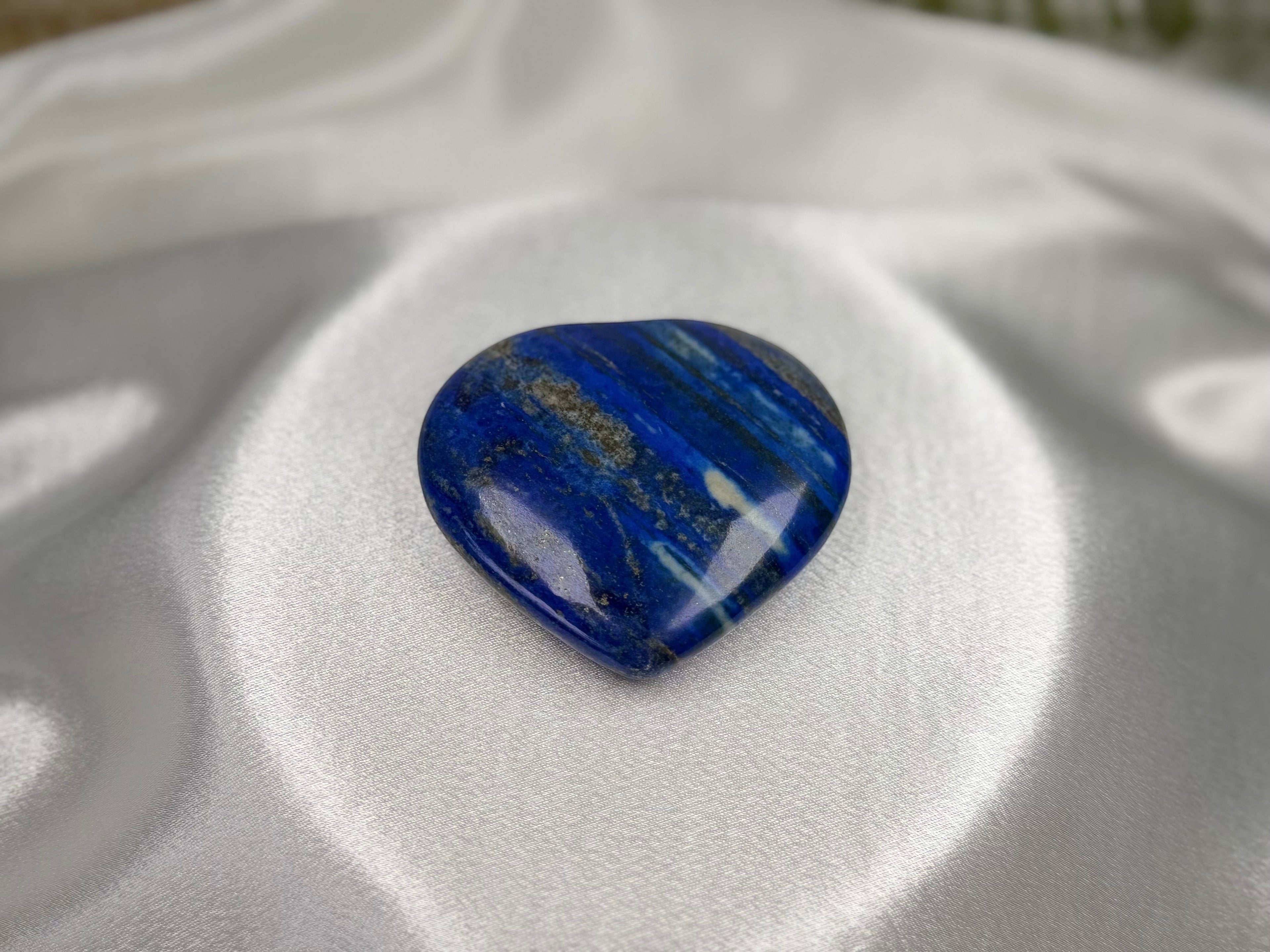 Treasured Energies large polished Lapis Lazuli heart stone with deep blue colour and golden pyrite inclusions.